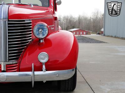 1938 Pontiac Deluxe