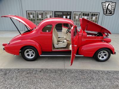 1938 Pontiac Deluxe