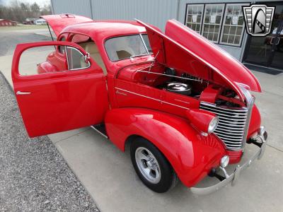 1938 Pontiac Deluxe