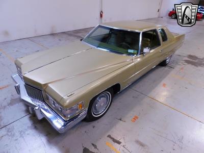 1975 Cadillac Coupe DeVille