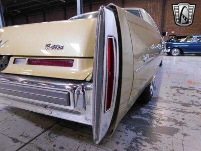 1975 Cadillac Coupe DeVille