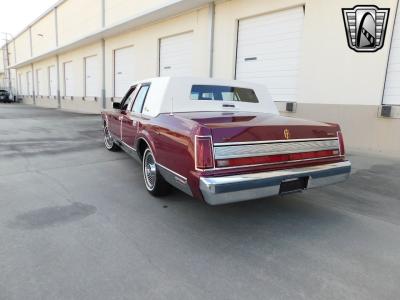 1989 Lincoln Town Car