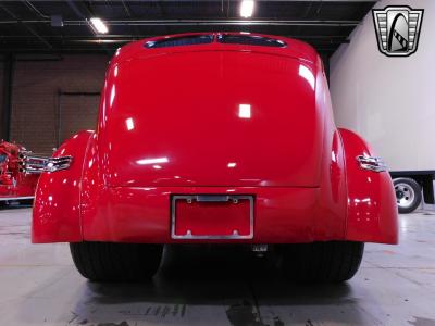 1940 Ford Deluxe