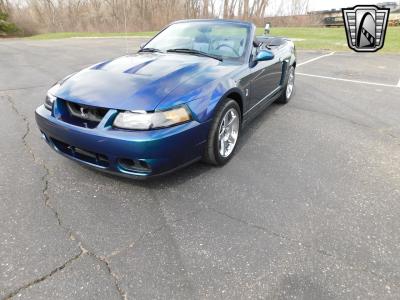 2004 Ford Mustang