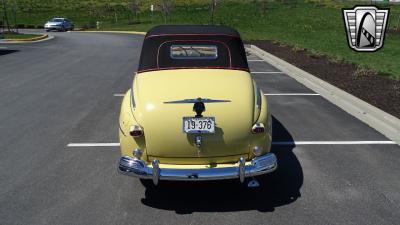 1947 Ford Super Deluxe