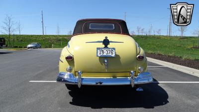 1947 Ford Super Deluxe