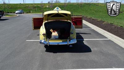 1947 Ford Super Deluxe