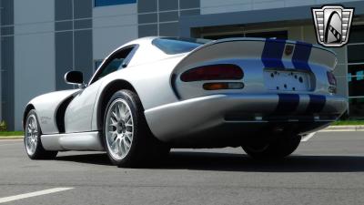 1999 Dodge Viper