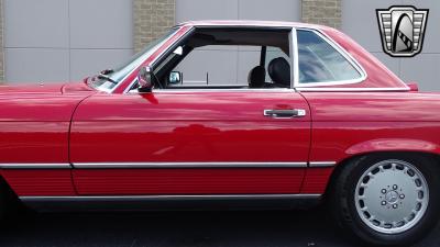 1987 Mercedes - Benz 560SL