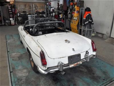 1967 MG B Cabrio no. 94868