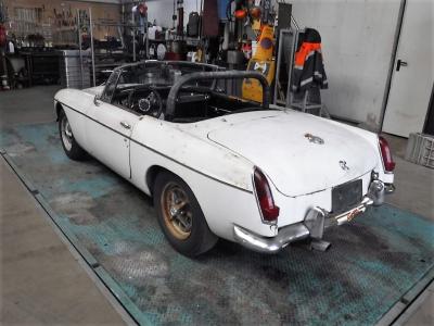 1967 MG B Cabrio no. 94868