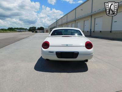 2002 Ford Thunderbird