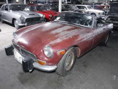 1974 MG B Cabrio no. 4263