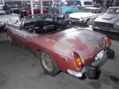 1974 MG B Cabrio no. 4263