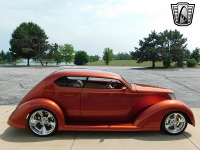 1937 Ford Slantback