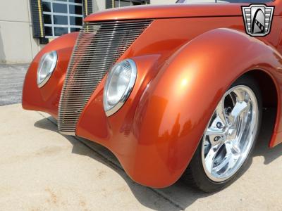 1937 Ford Slantback