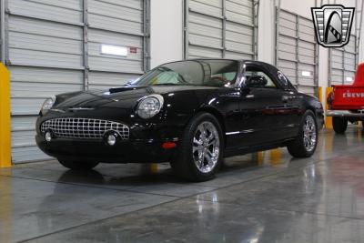 2002 Ford Thunderbird