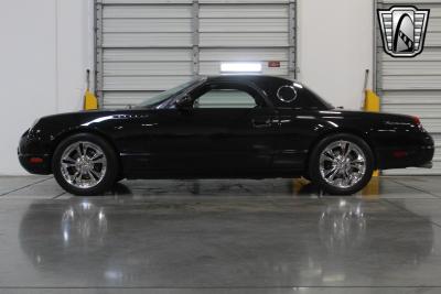 2002 Ford Thunderbird