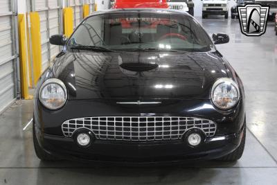 2002 Ford Thunderbird