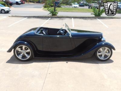 1933 Factory Five Roadster