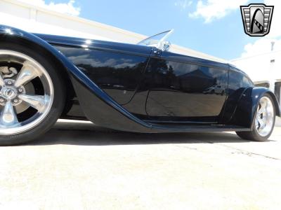 1933 Factory Five Roadster