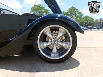 1933 Factory Five Roadster