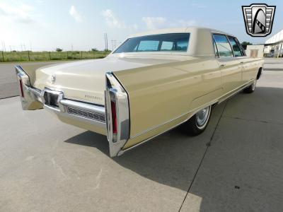 1966 Cadillac Fleetwood