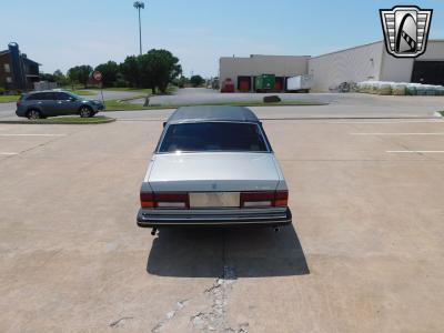 1986 Rolls - Royce Silver Spur