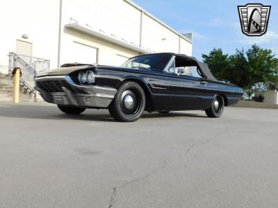 1965 Ford Thunderbird