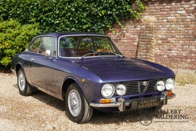 1974 Alfa Romeo GTV 2000 Bertone Coupe