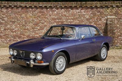 1974 Alfa Romeo GTV 2000 Bertone Coupe