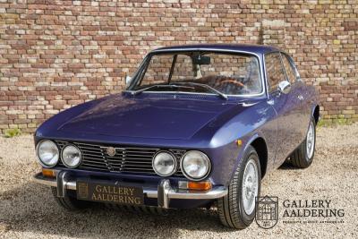 1974 Alfa Romeo GTV 2000 Bertone Coupe