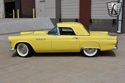 1955 Ford Thunderbird