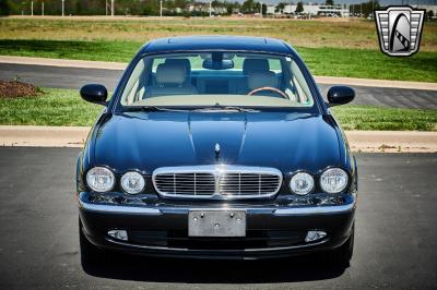 2005 Jaguar XJ8