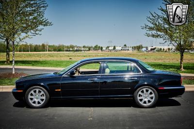 2005 Jaguar XJ8