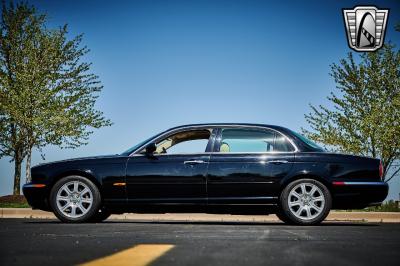 2005 Jaguar XJ8