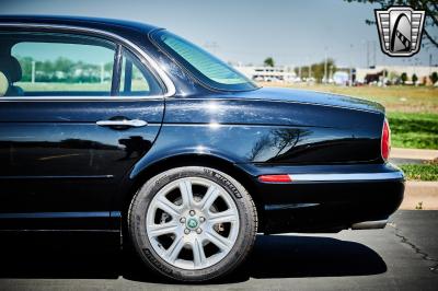 2005 Jaguar XJ8