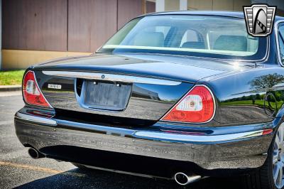 2005 Jaguar XJ8