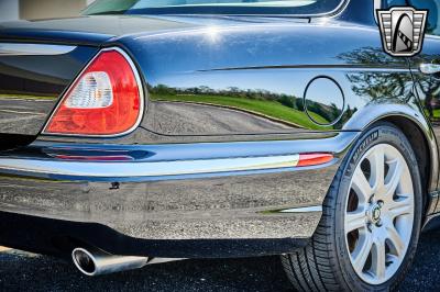 2005 Jaguar XJ8