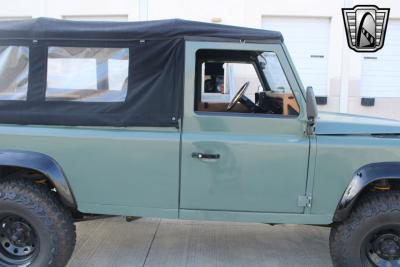 1991 Land Rover Defender