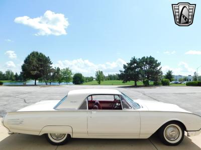 1961 Ford Thunderbird