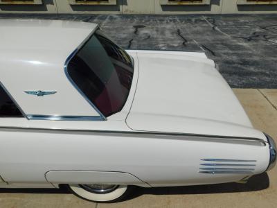 1961 Ford Thunderbird