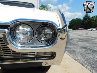 1961 Ford Thunderbird