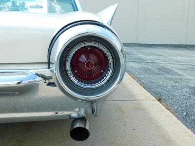 1961 Ford Thunderbird