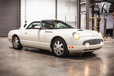 2002 Ford Thunderbird