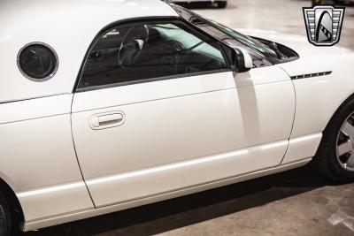 2002 Ford Thunderbird