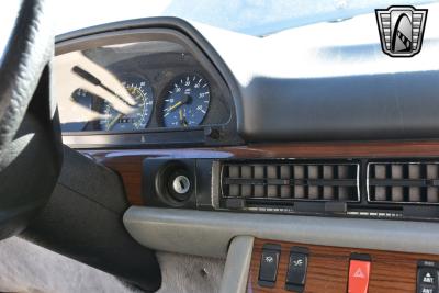 1983 Mercedes - Benz 300SD