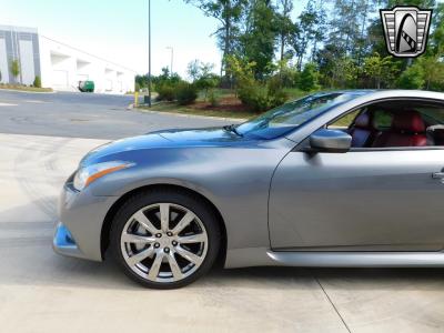 2010 INFINITI G37