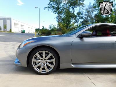 2010 INFINITI G37