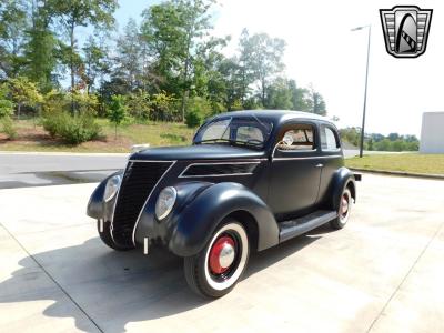 1937 Ford Tudor